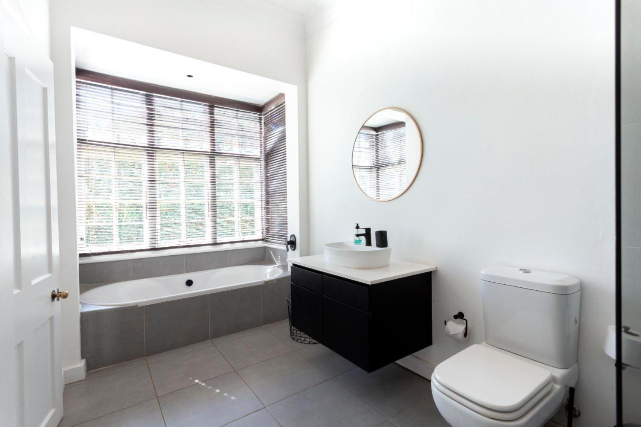 Taunton Manor Hotel Pietermaritzburg Kültér fotó